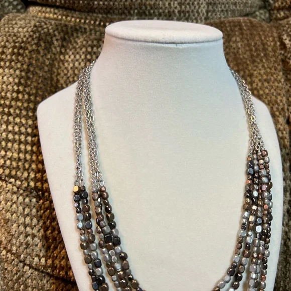 Fair Trade mixed metals necklace. - Picture 2 of 3